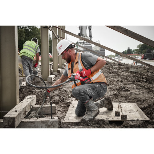Milwaukee M18 FCVN24-0 - M18 FUEL™ betontrilnaald 2,4 m