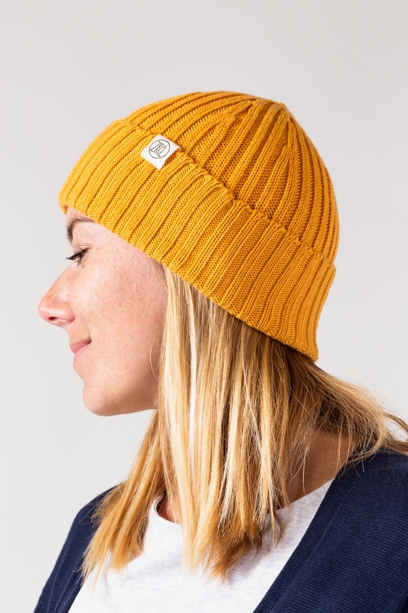 ZRCL ZRCL, A Beanie, Snugly Swiss Edition, amber, one size