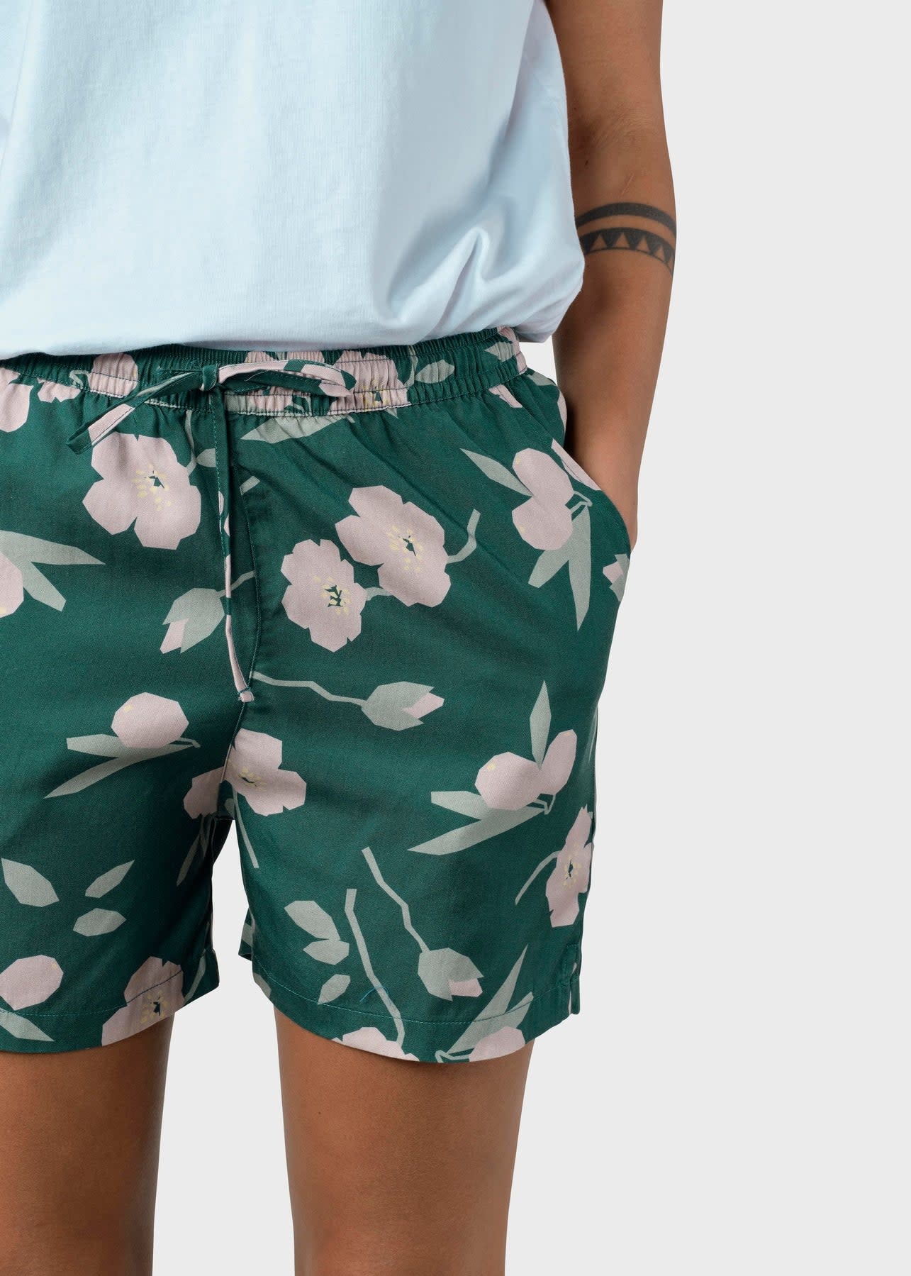 Klitmøller Klitmøller, Miriam Shorts, moss green/sage/rose, M