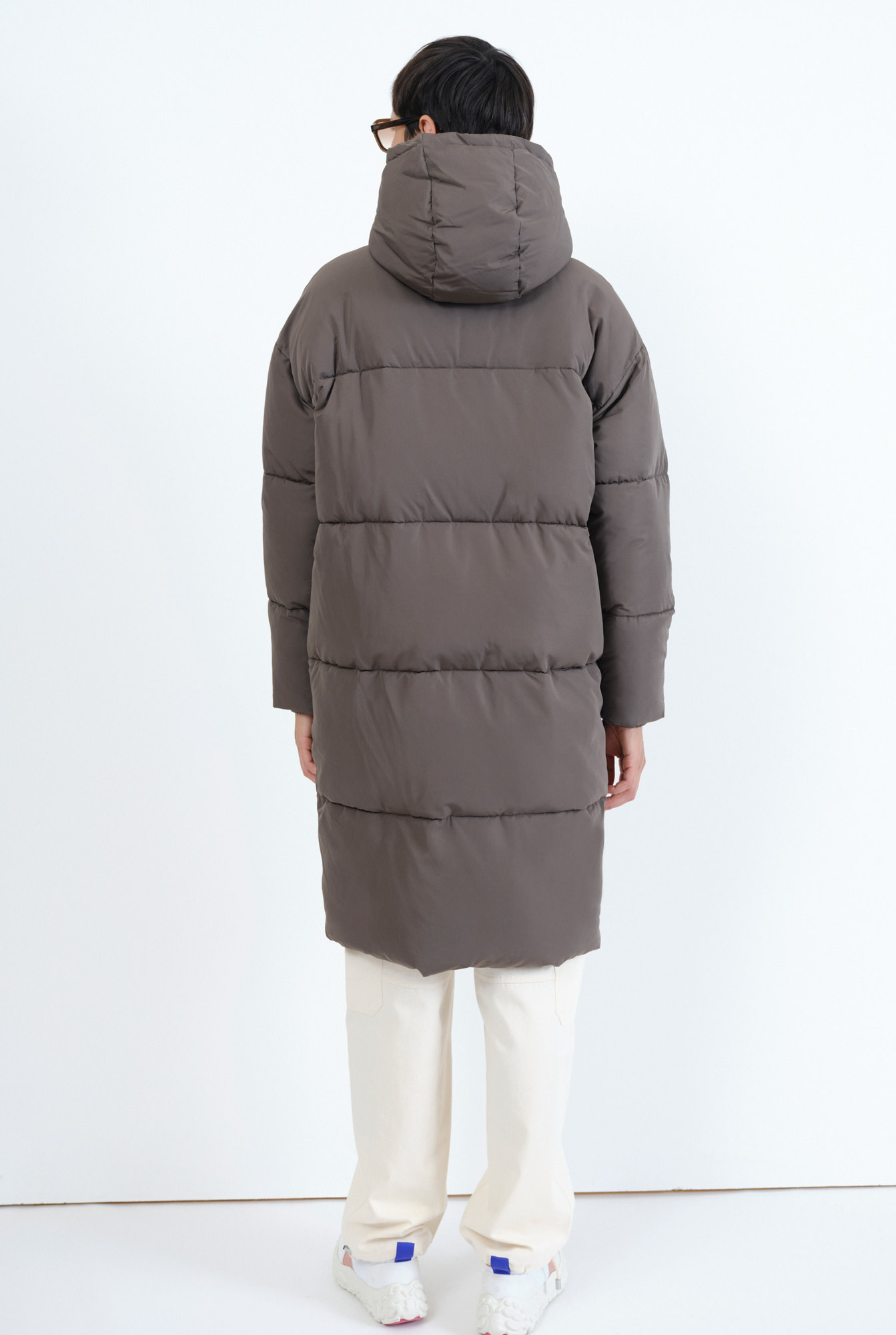 Embassy of Bricks and Logs Embassy of Bricks and Logs, Elphin Puffer Coat, black olive, M