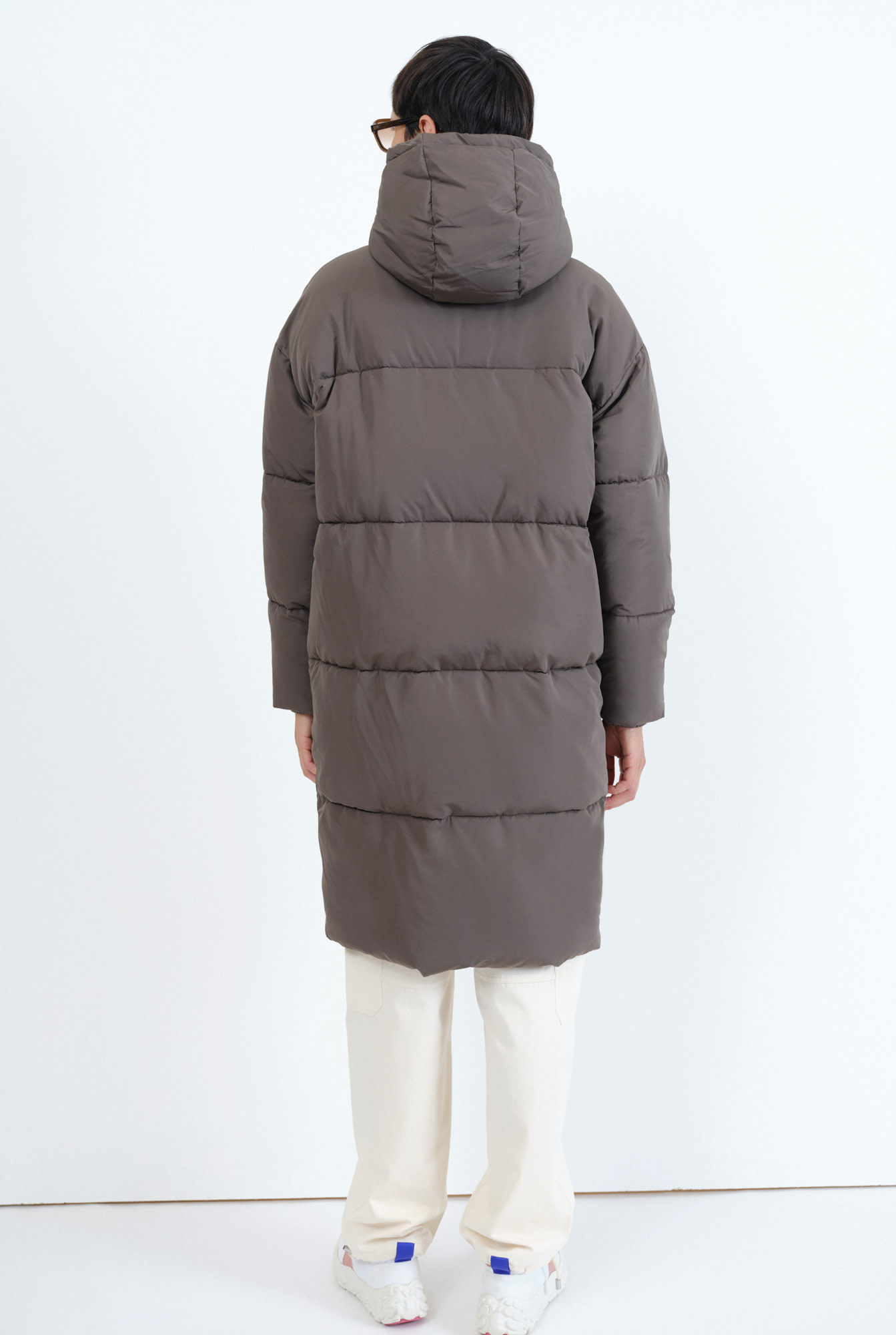 Embassy of Bricks and Logs Embassy of Bricks and Logs, Elphin Puffer Coat, black olive, S