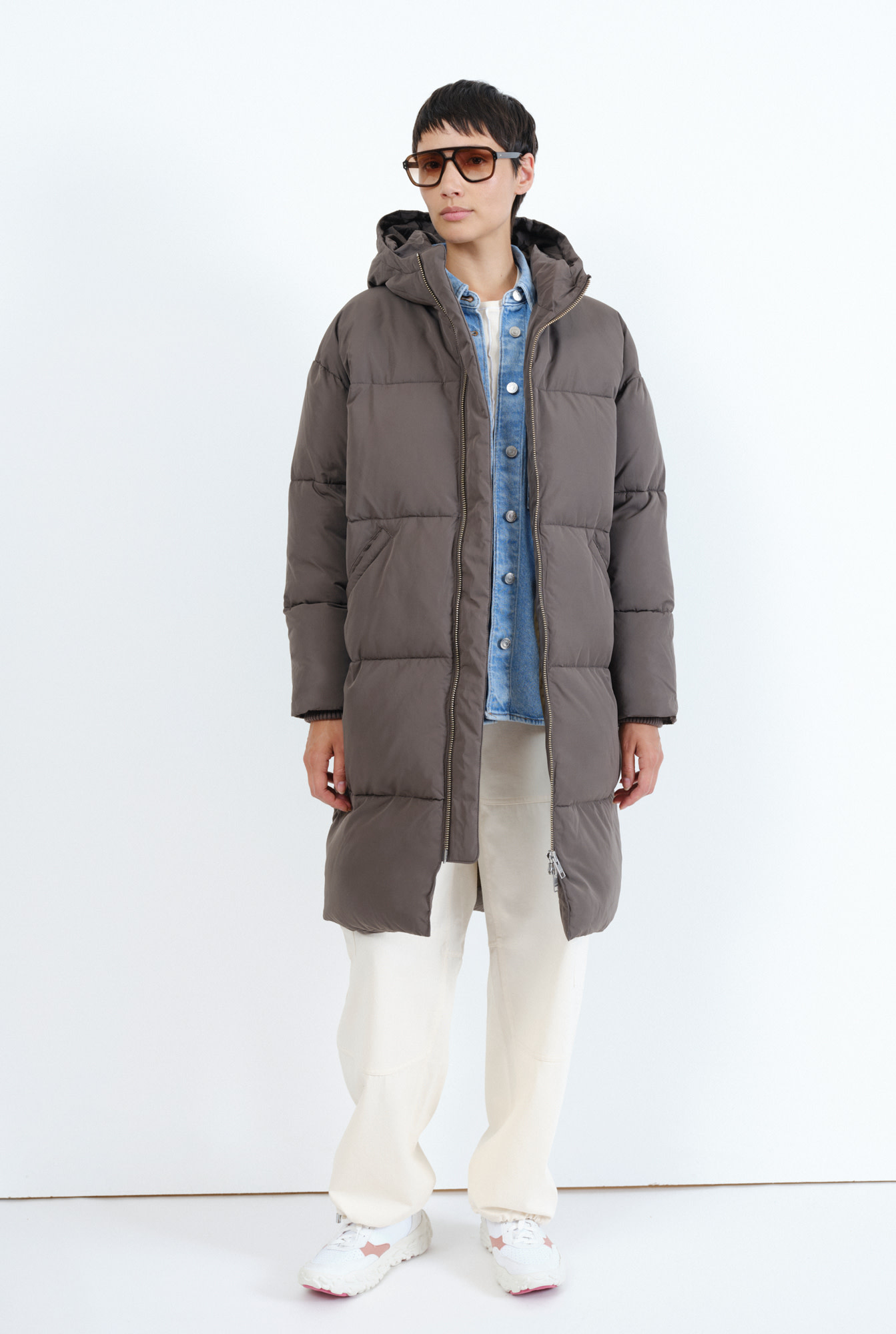 Embassy of Bricks and Logs Embassy of Bricks and Logs, Elphin Puffer Coat, black olive, XS