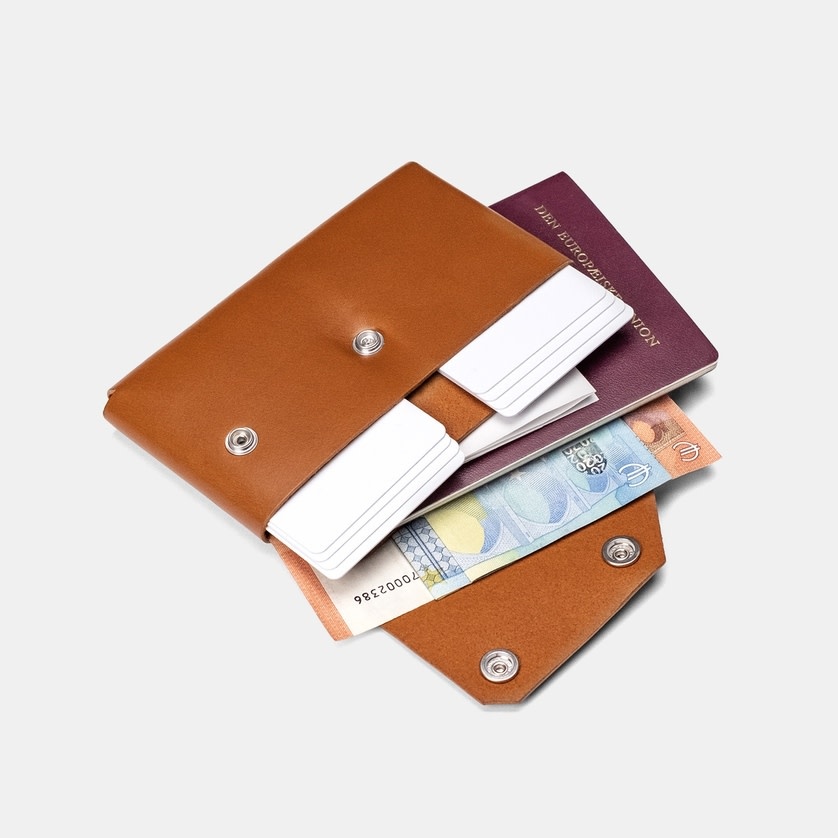 Lemur Lemur, Travel Wallet, premium leather, caramel