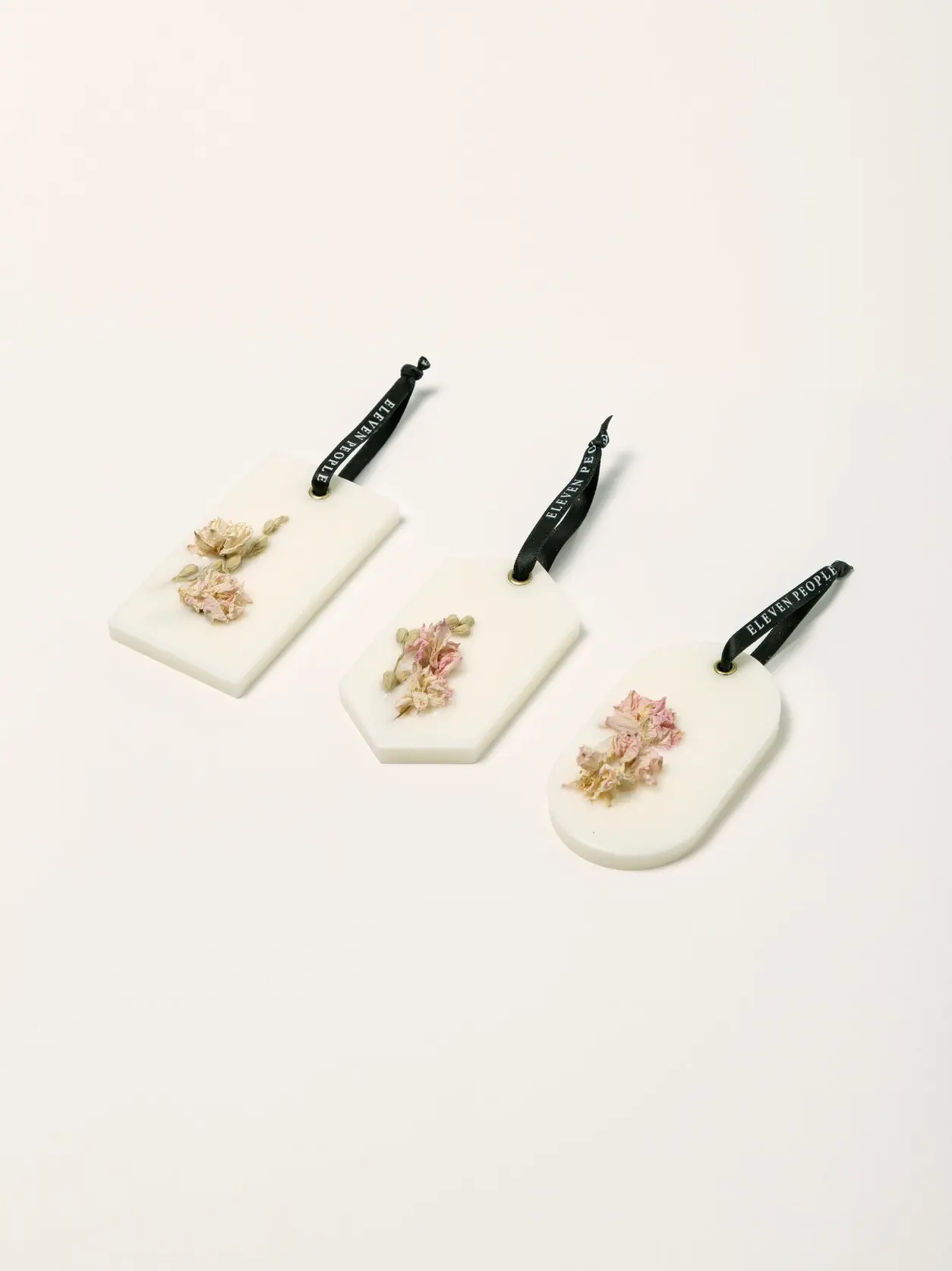 Eleven People Eleven People, Closet Wax Bar, pear/peony/patchouli, single
