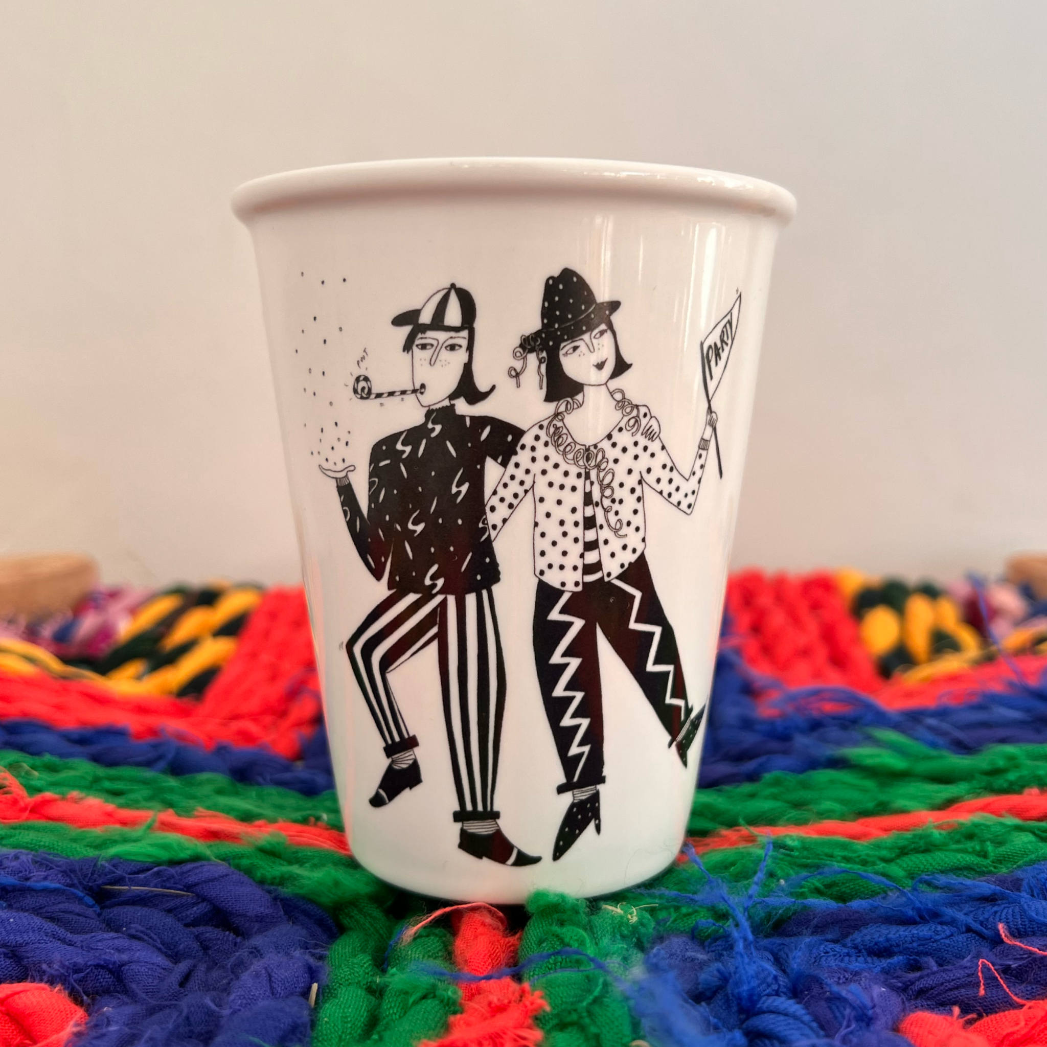 helen b helen b, Becher, party lovers