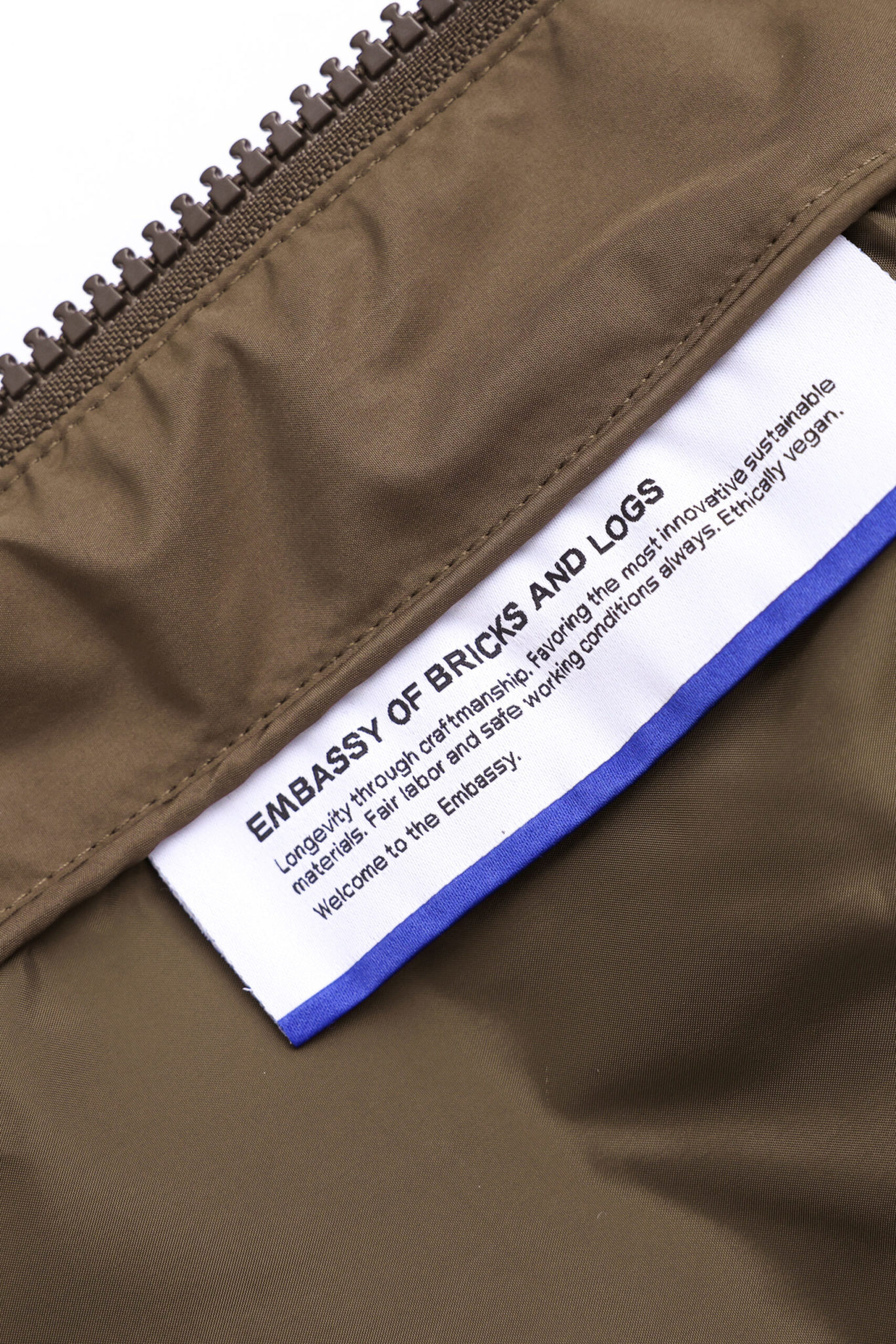 Embassy of Bricks and Logs Embassy of Bricks and Logs, Zonza Puffer, brown, XS