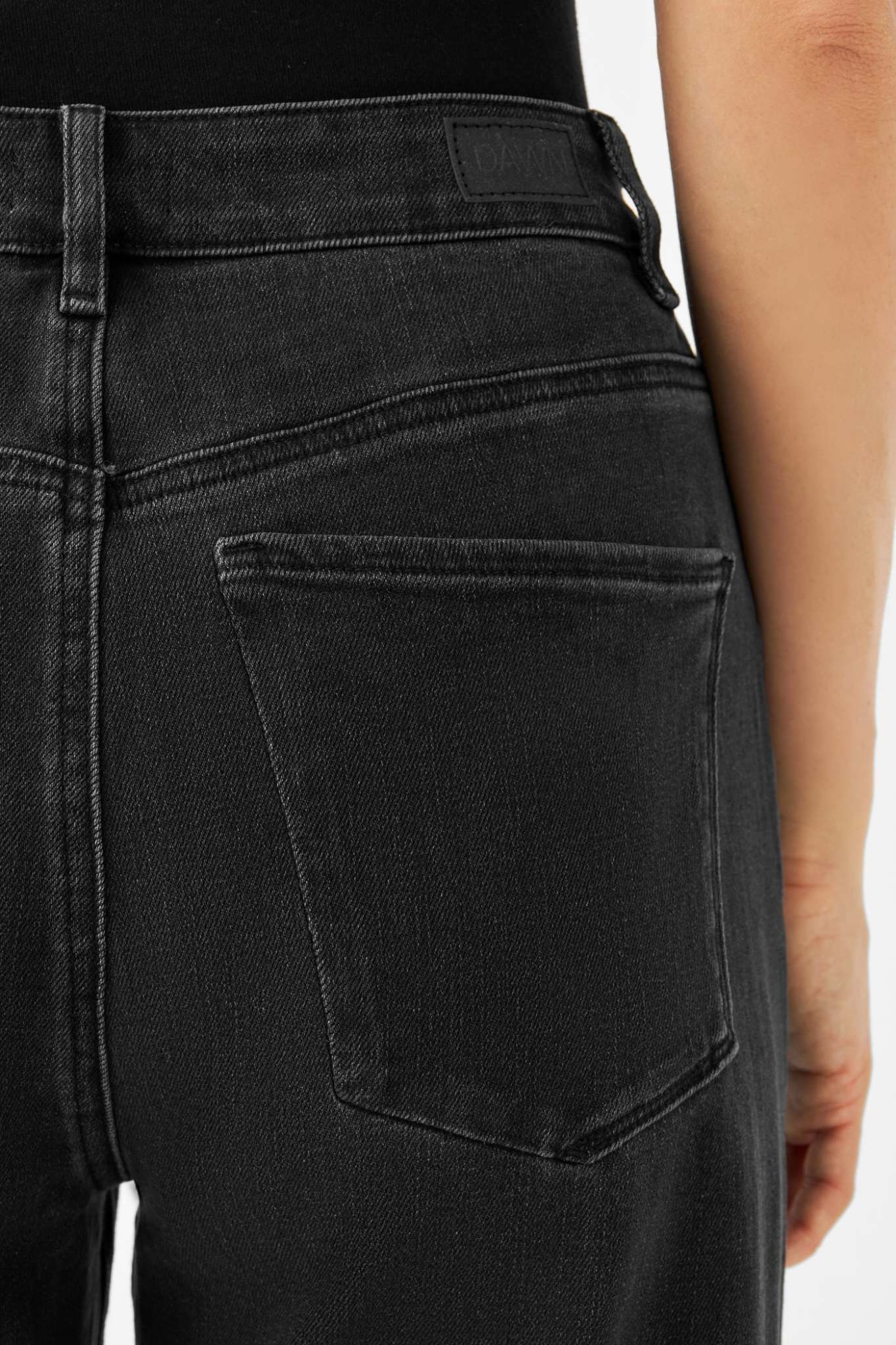 Dawn Dawn, Stardust O-Shape Soft Denim, black, 27/28