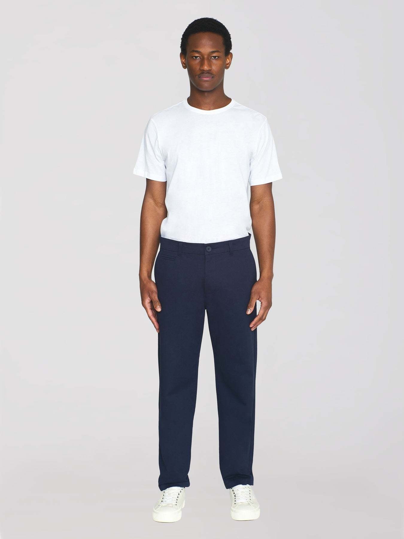 KnowledgeCotton Apparel KnowledgeCotton, Chuck Regular Chino Twill Pants, total eclipse, 33/32