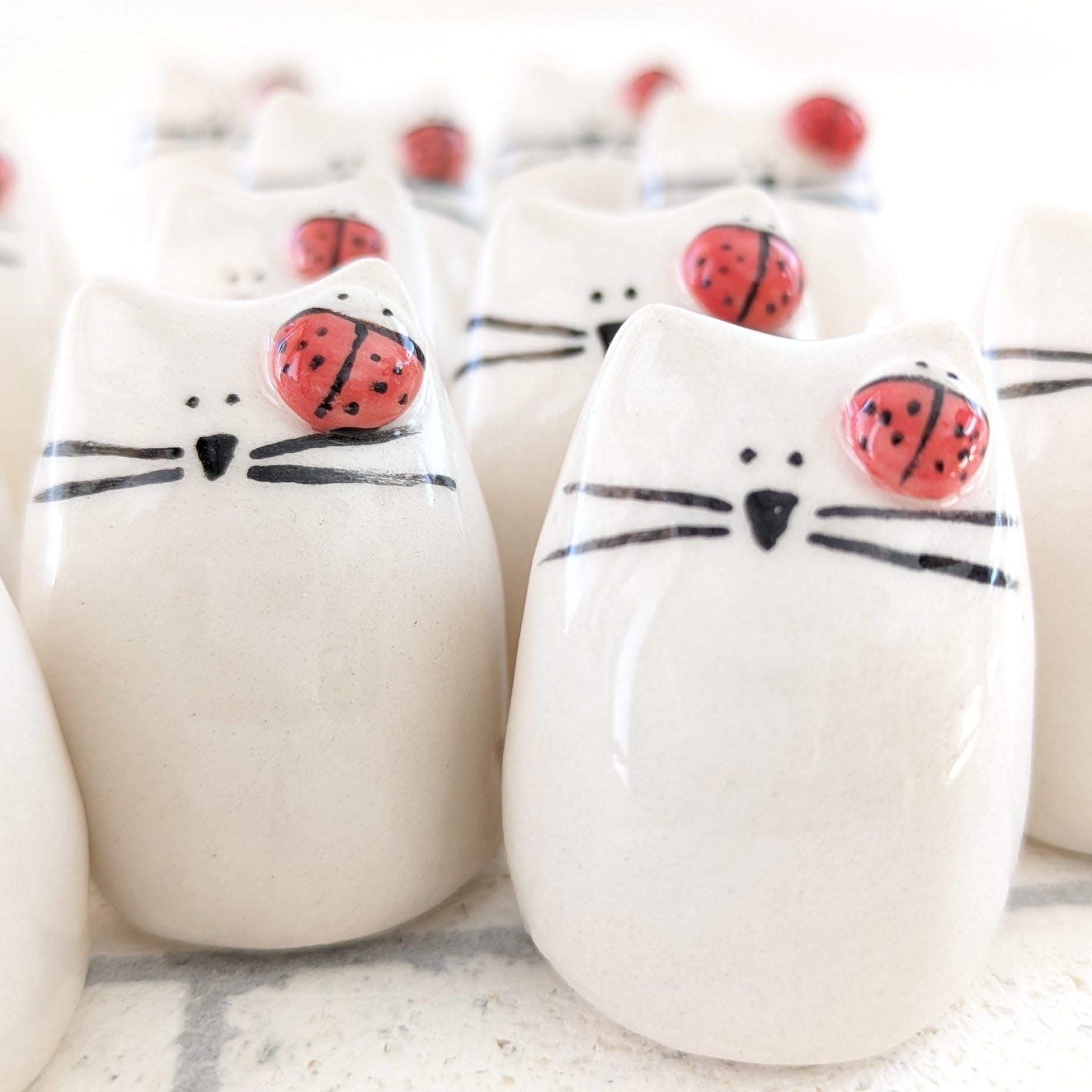 Picuru ceramicas Picuru Ceramicas, Amulett Kätzchen mit Marienkäferchen