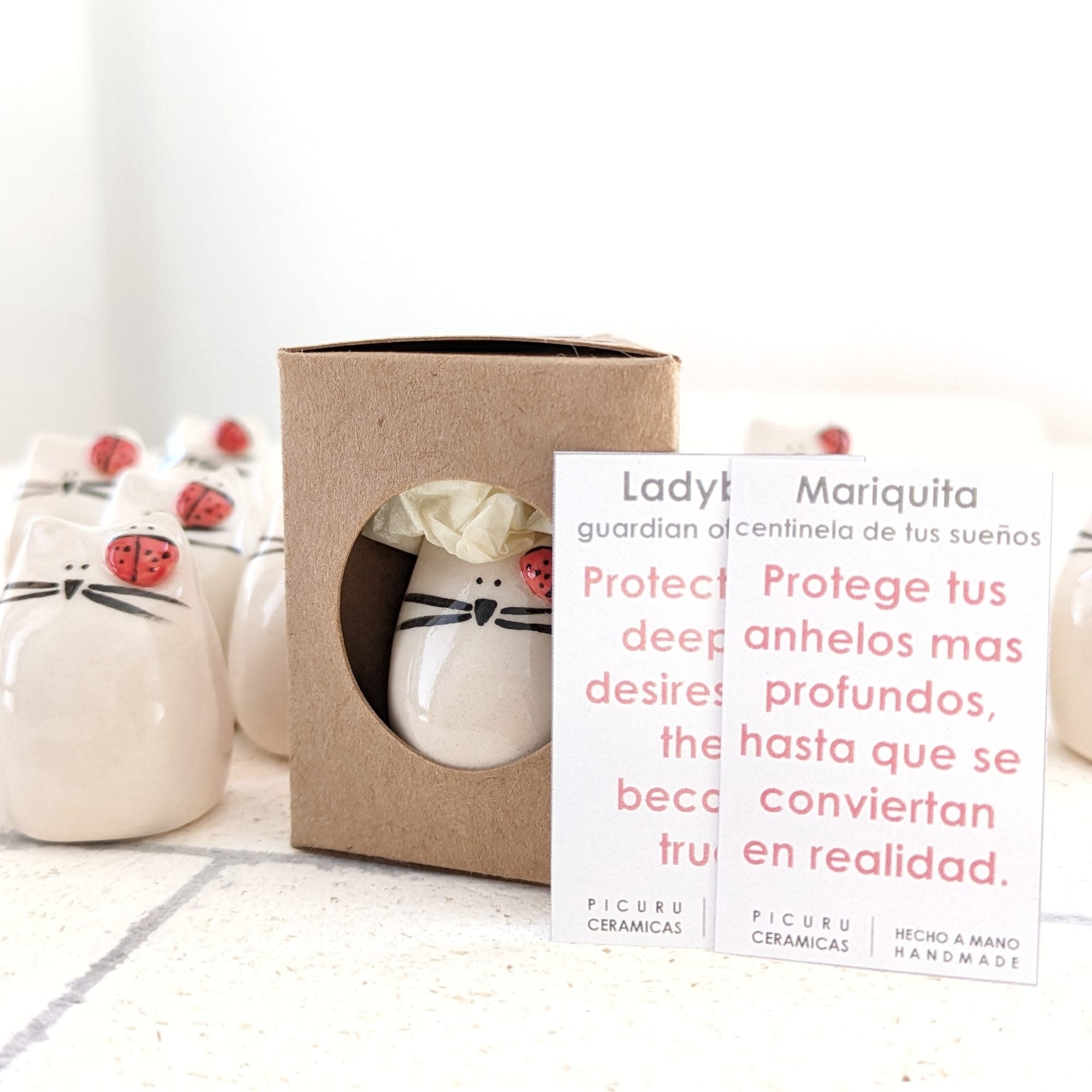 Picuru ceramicas Picuru Ceramicas, Amulett Kätzchen mit Marienkäferchen