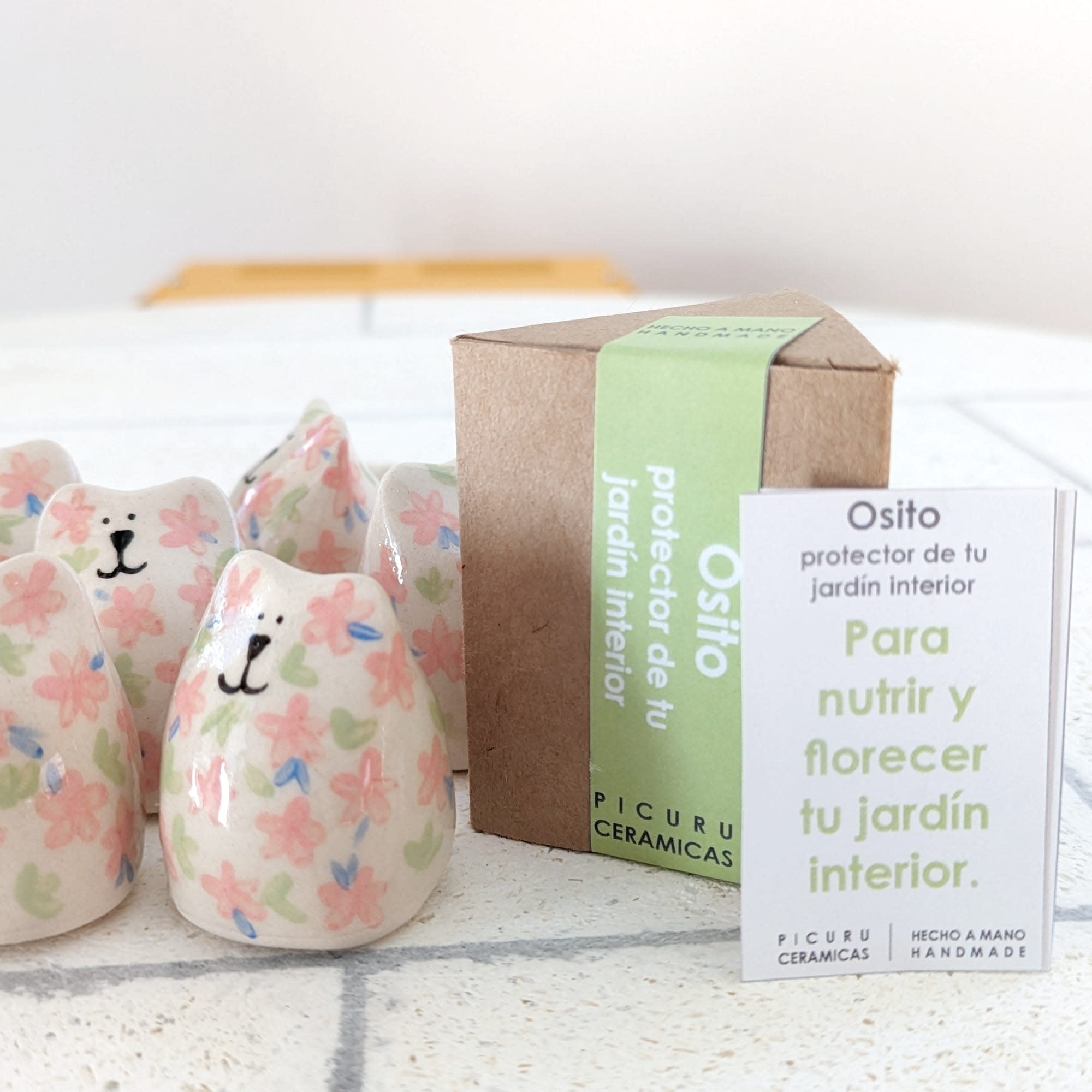 Picuru ceramicas Picuru Ceramicas, Amulett Blumenbär