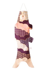 Madame Mo Madame Mo, Koinobori, chiku prune