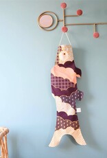 Madame Mo Madame Mo, Koinobori, chiku prune