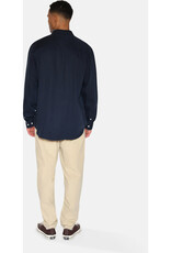 Minimum Minimum, Pedro Shirt, sky captain, M