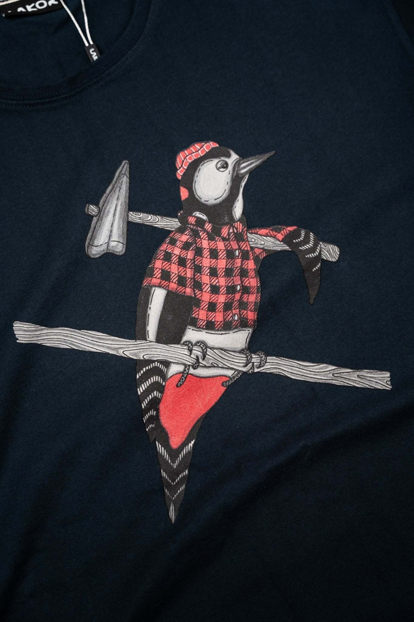 Lakor Lakor, Woodpecker, blueberry, L