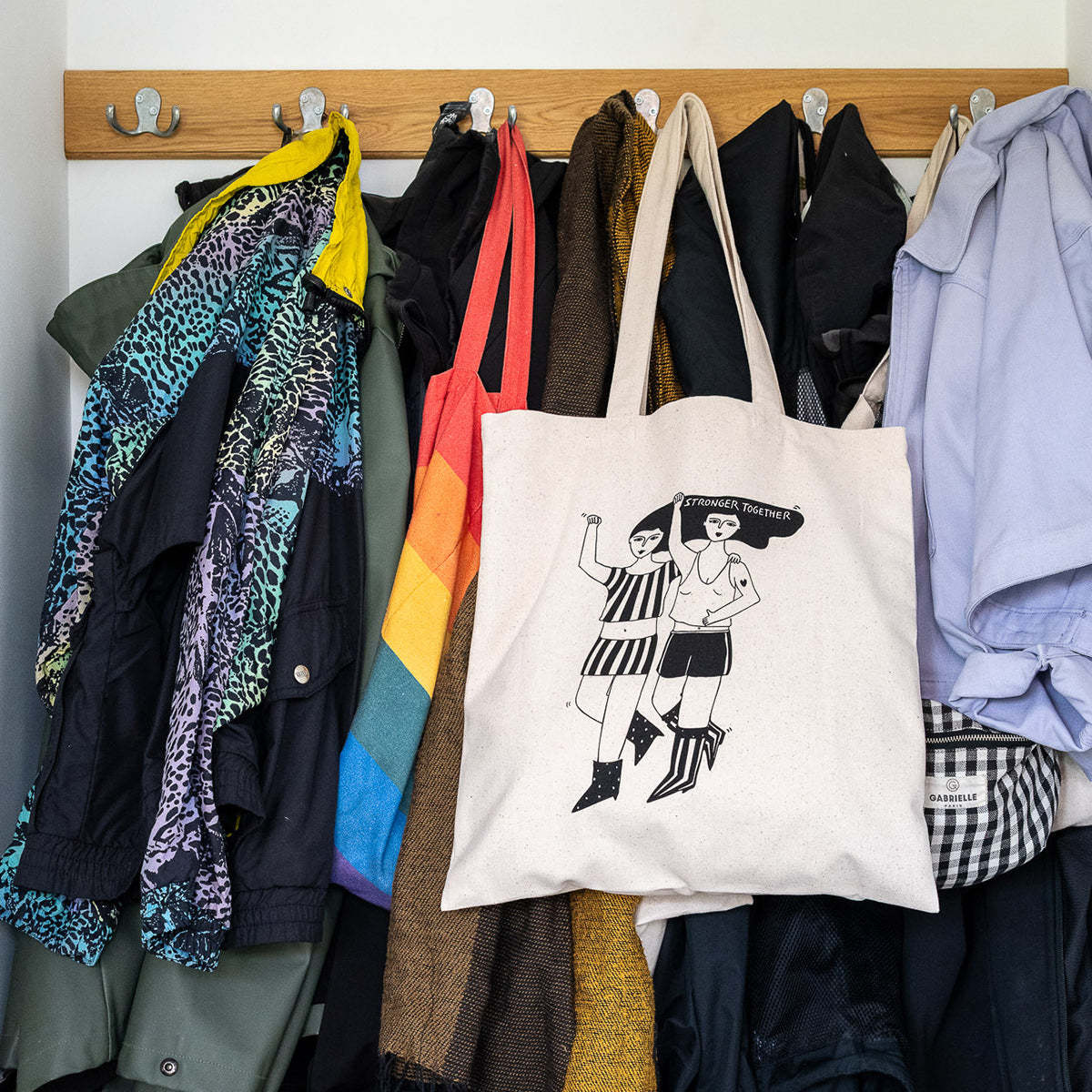 helen b helen b, Jutebeutel, stronger together