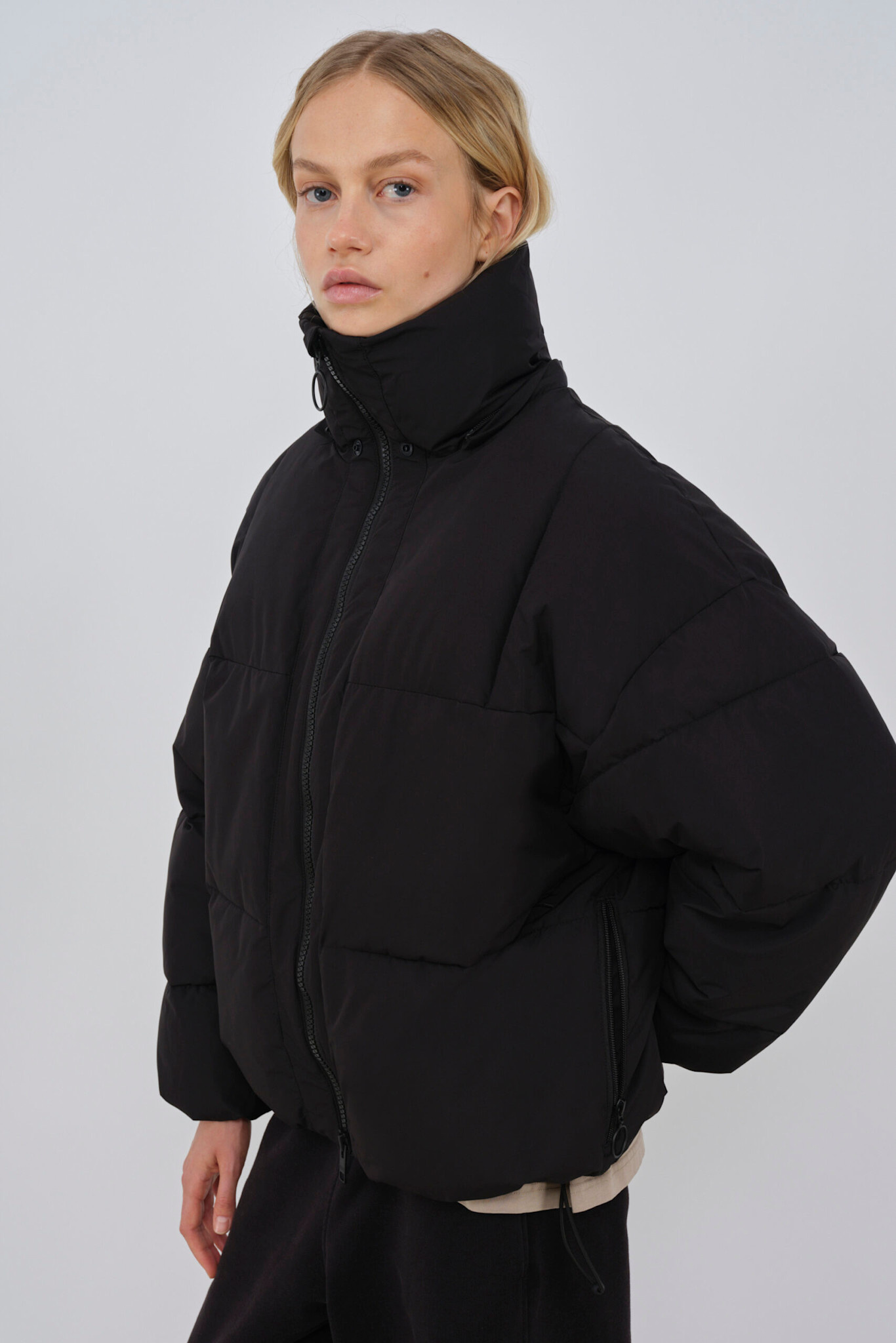 Embassy of Bricks and Logs Embassy of Bricks and Logs, Zonza Puffer, black, M