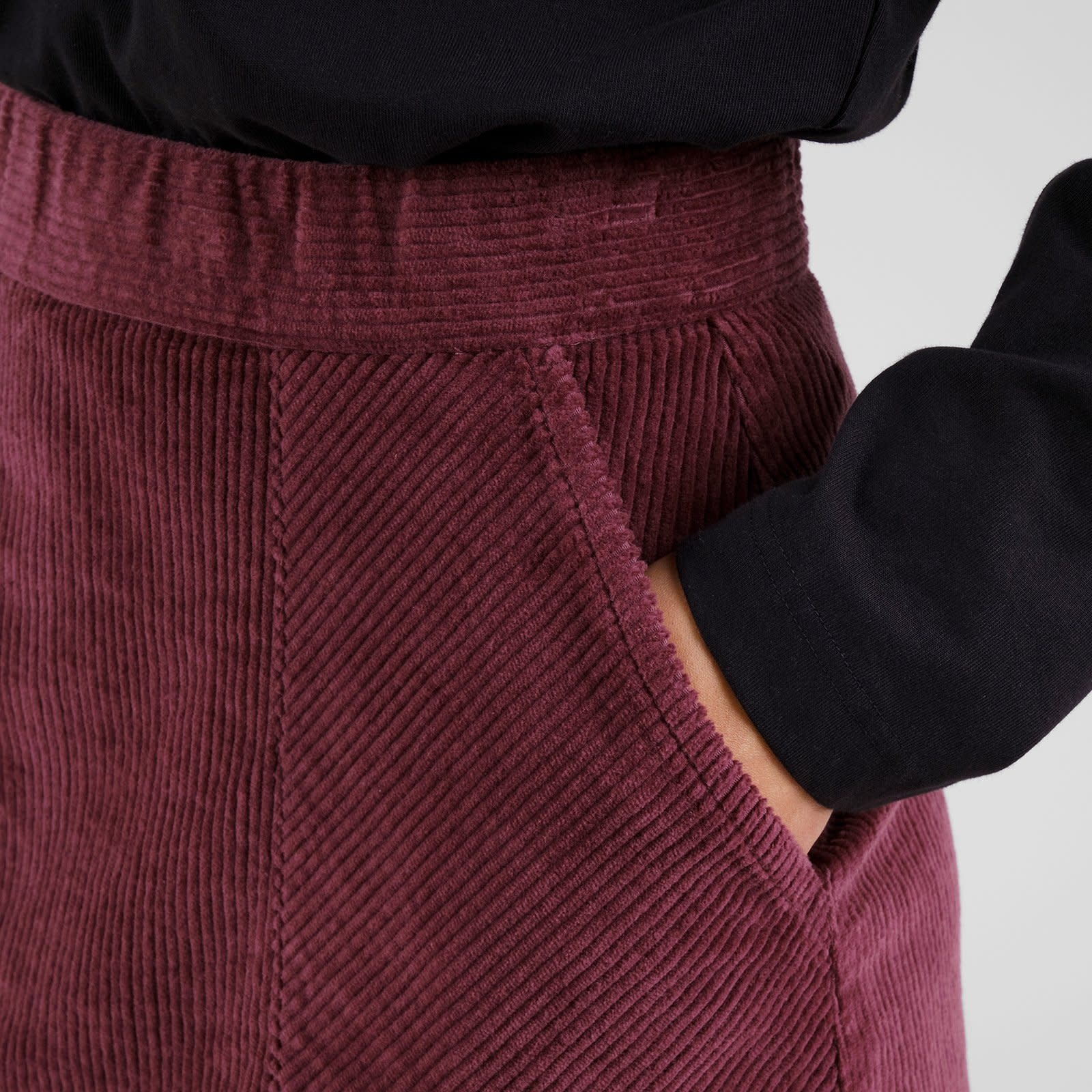 Dedicated Dedicated, Majorna Corduroy Skirt, fig red, M