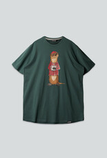 Lakor Lakor, An Otter, green gables, M