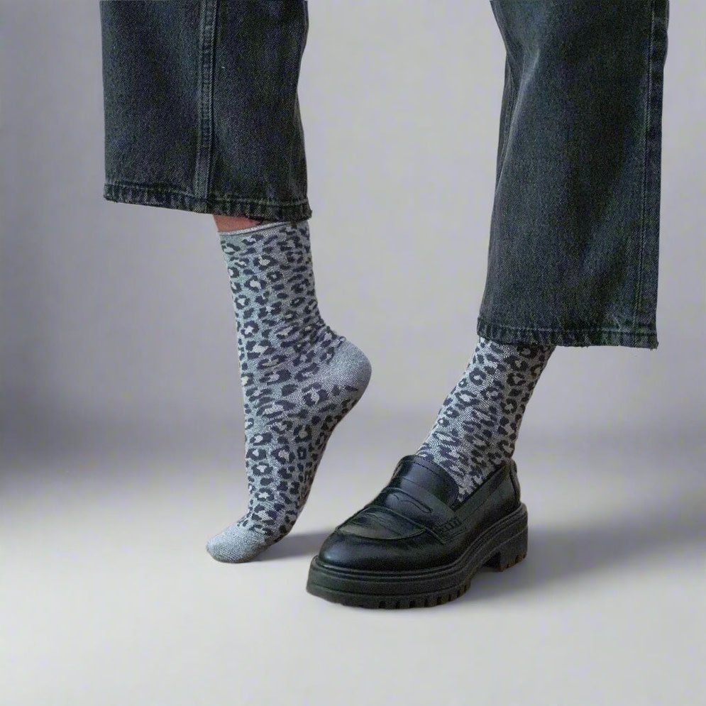 KLUE KLUE, Glitter Lurex Socks, leopard grey, 36-40