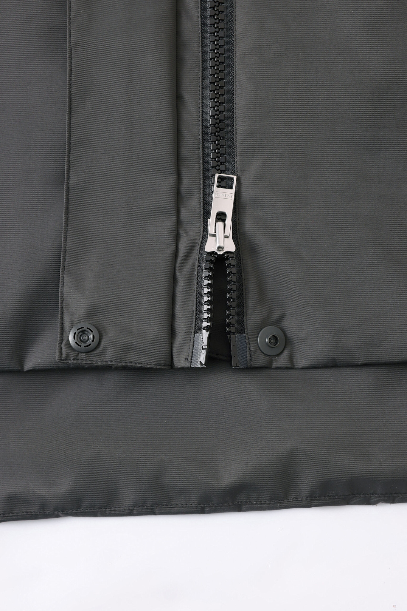 Embassy of Bricks and Logs Embassy of Bricks and Logs, Hydra Rainjacket, faded black, XS