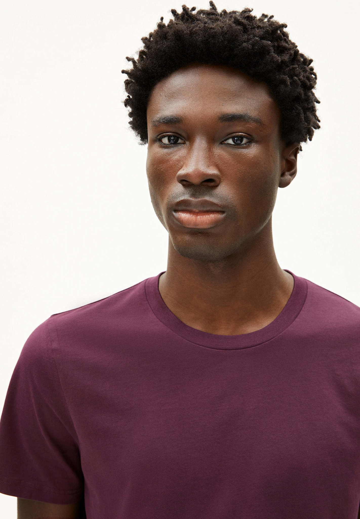 Armedangels Armedangels, Jaames, dark cranberry, S