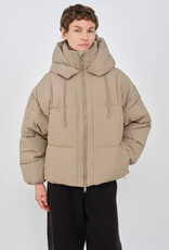 Embassy of Bricks and Logs Embassy of Bricks and Logs, Zonza Puffer, pale olive, M