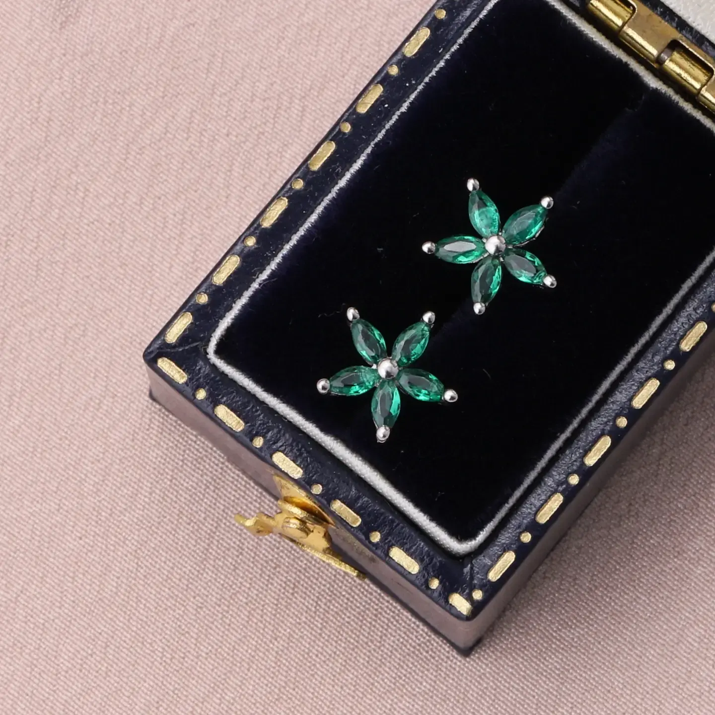 Attic Creations Attic Creations, Beautiful Sparkle, green