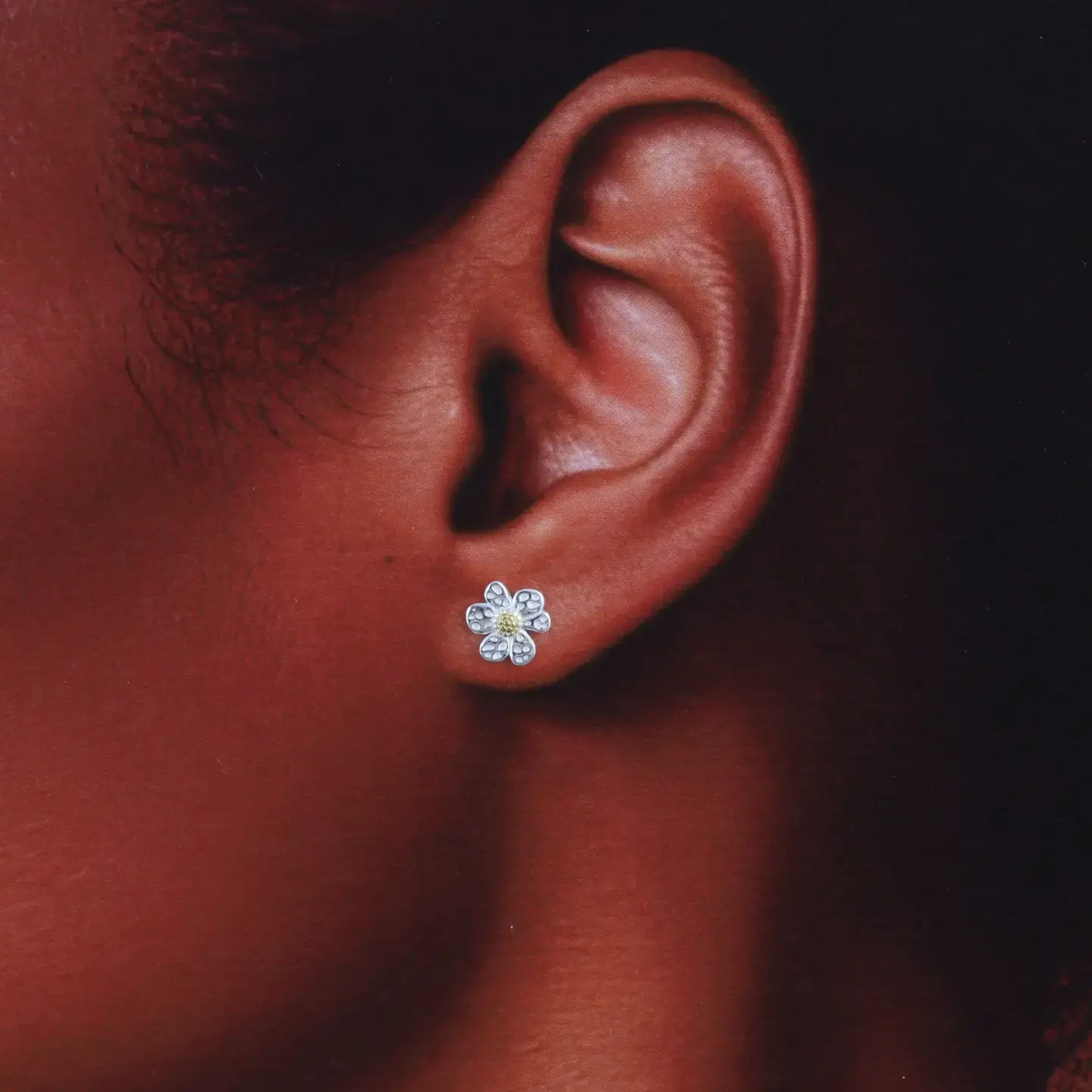 Attic Creations Attic Creations, Keep On Growing, gold stamen