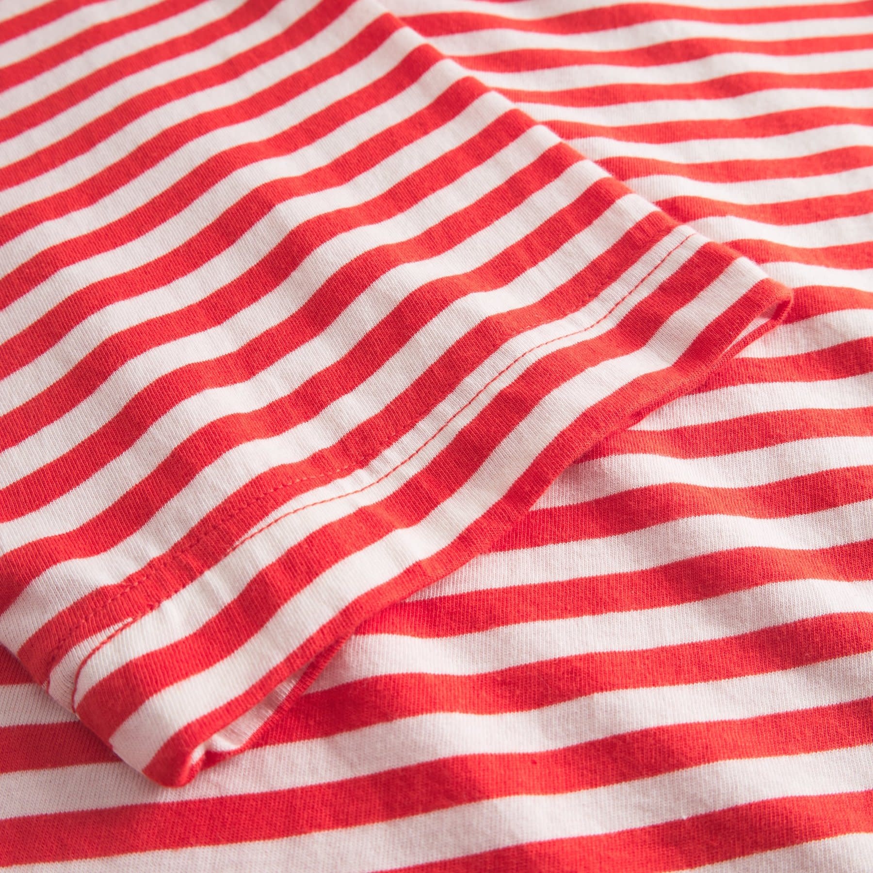Dedicated Dedicated, Vadstena Stripes, grenadine red, L