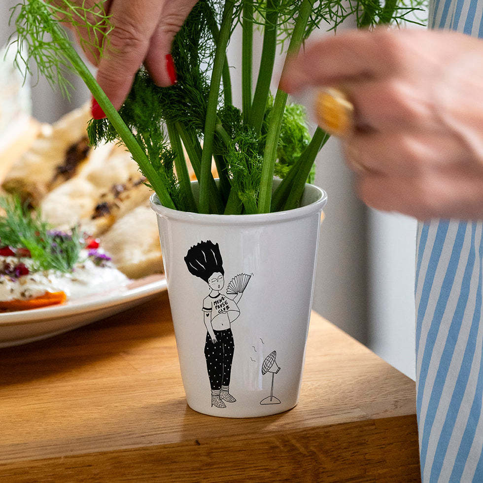 helen b helen b, Becher, menopause club