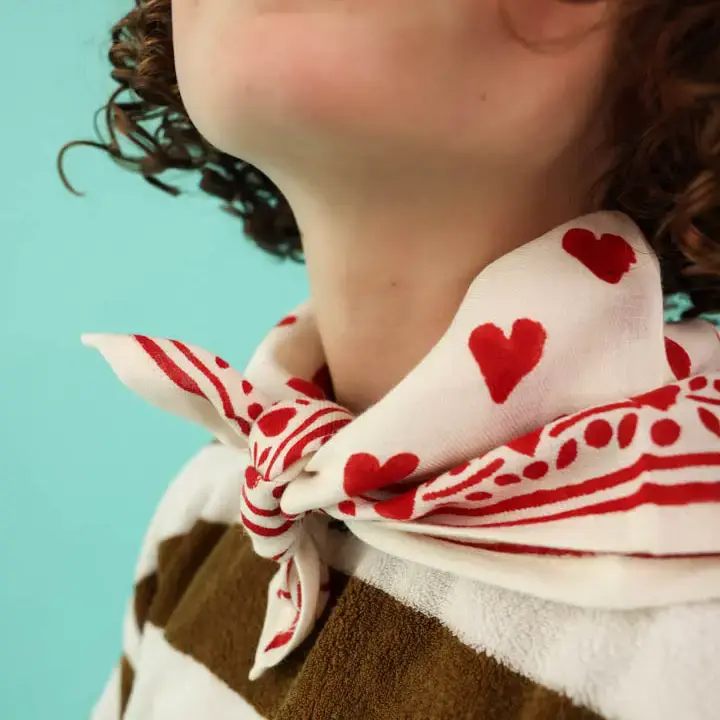 Maison Augustin, Baby Child Scarf Love, cherry