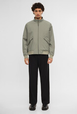 Elvine Elvine, Ejje, vetiver, L