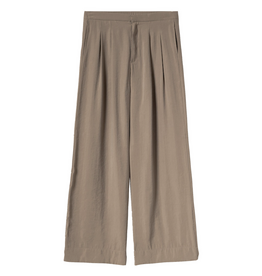 Elvine Elvine, Lana, clay, 34