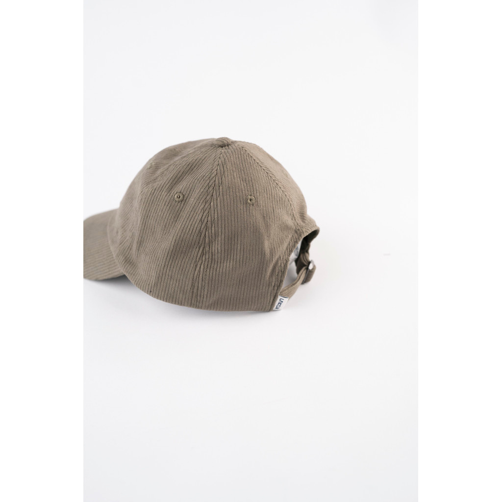 Lakor Lakor, Flipping The Bird Cord Cap, army