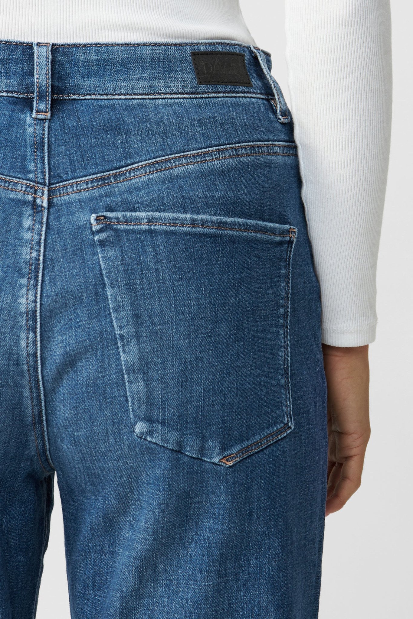 Dawn Dawn, Stardust O-Shape Soft Denim, medium blue, 30/28