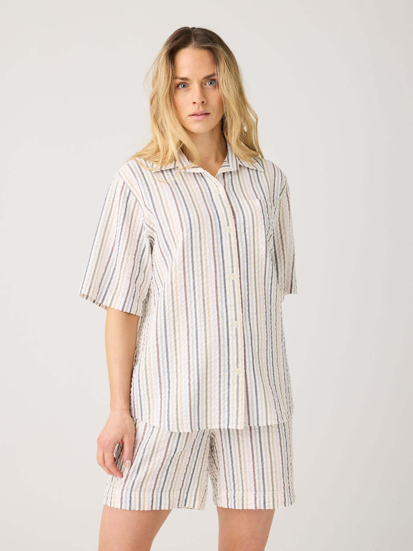 KnowledgeCotton Apparel KnowledgeCotton, Loose Seersucker SS, multi stripe, XS