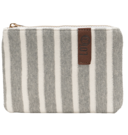 lot83 LOT83, Pia, 22