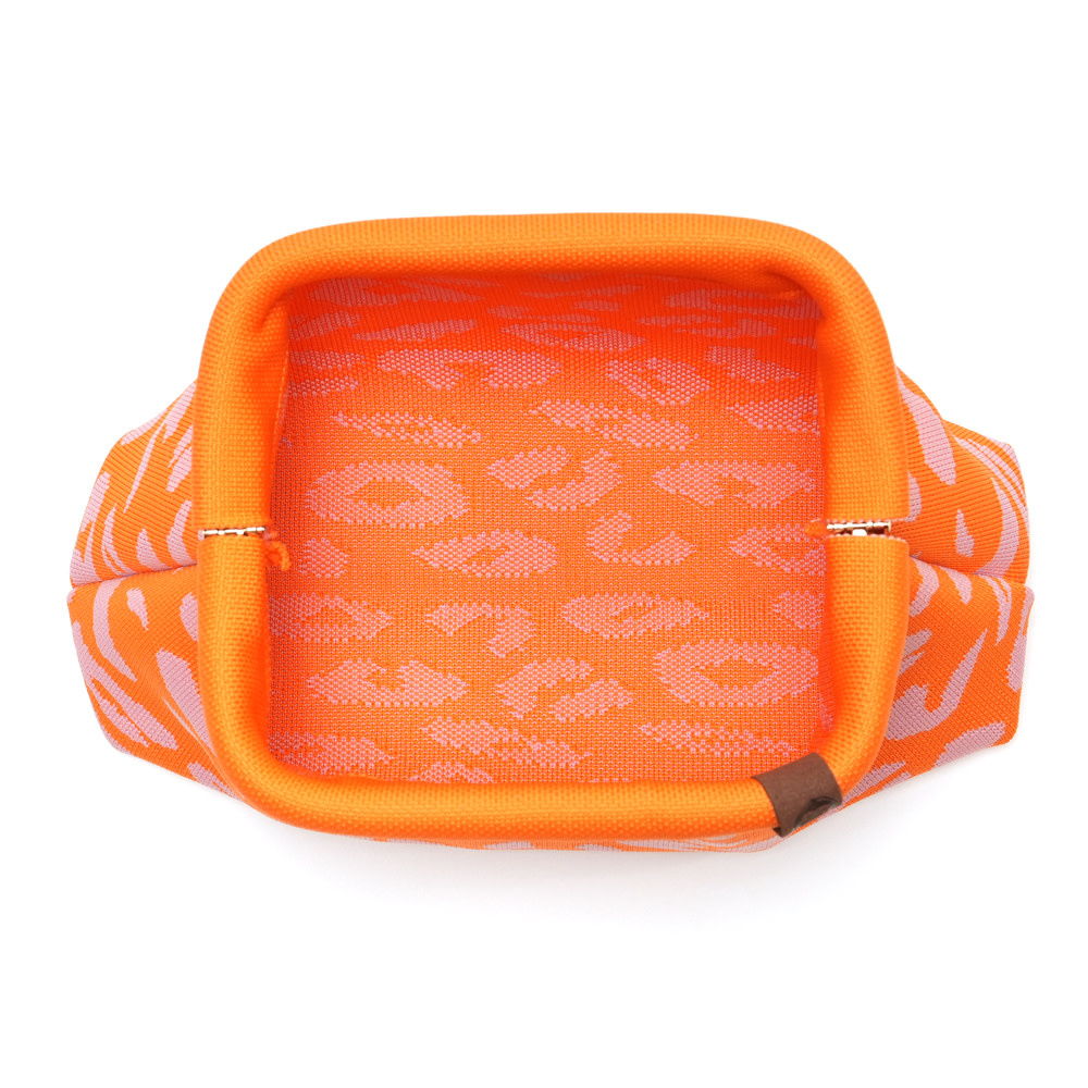 lot83 LOT83, Emma, 46