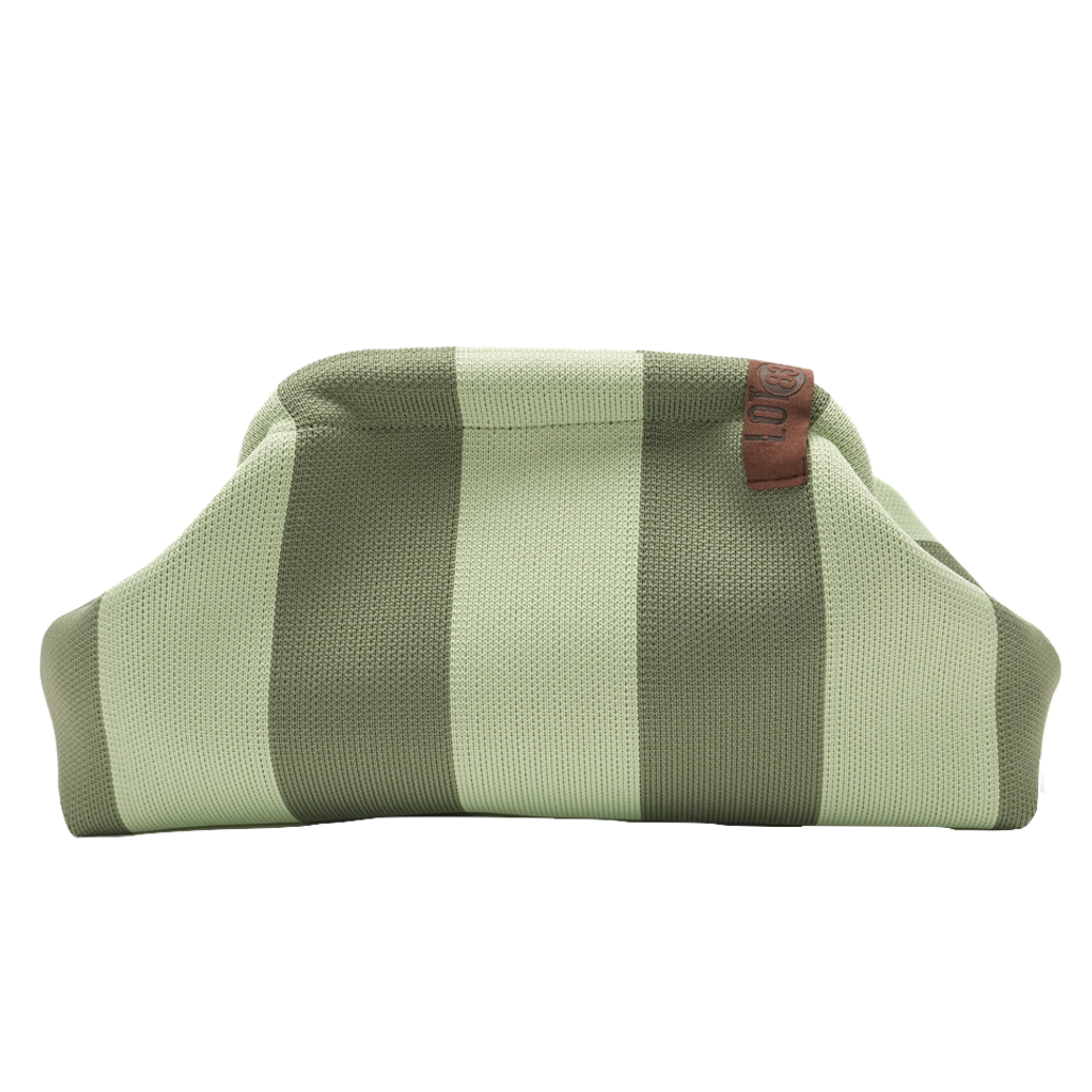 lot83 LOT83, Emma, 52