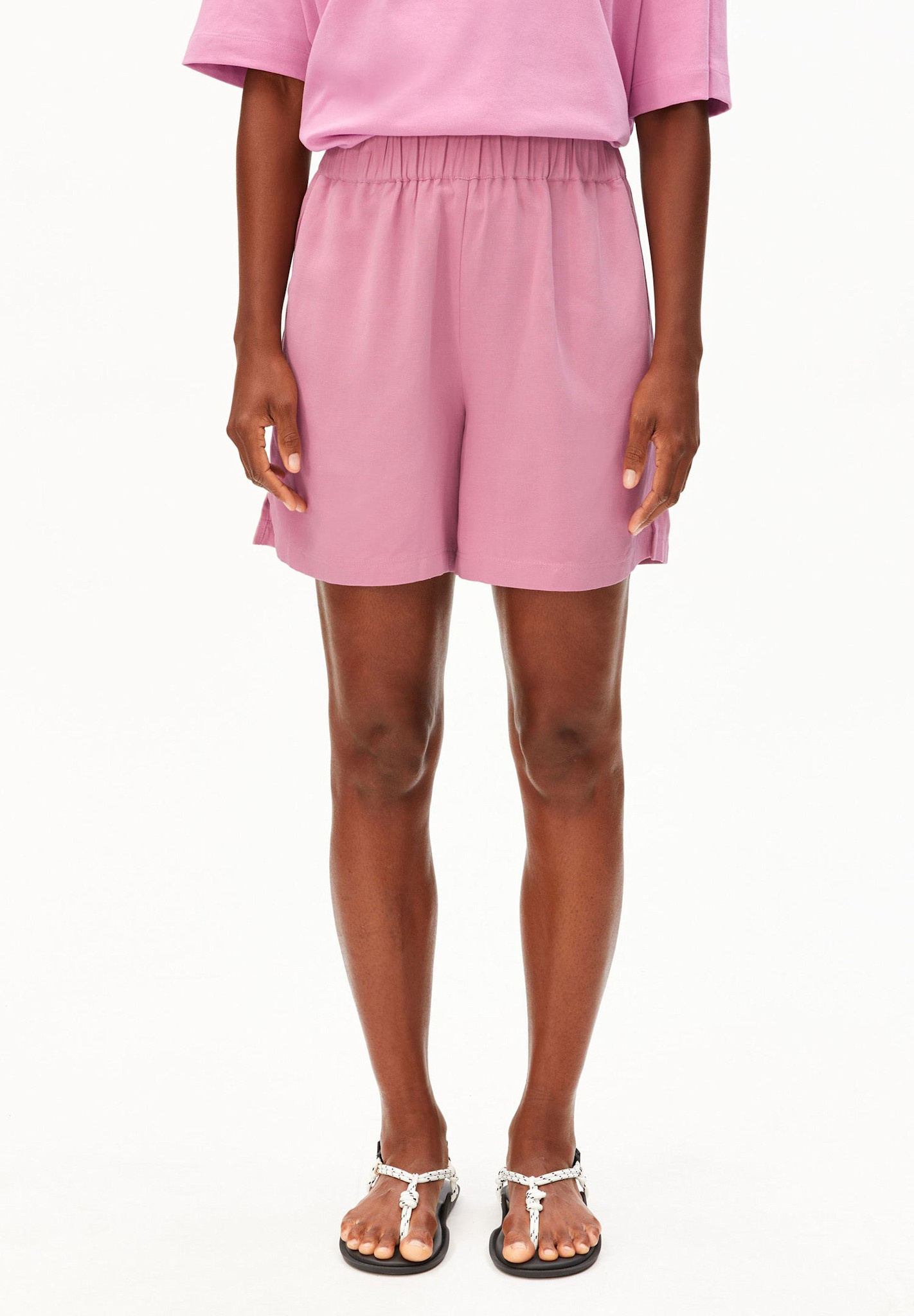 Armedangels Armedangels, Linen Blend Pull On Shorts, washed berry, L