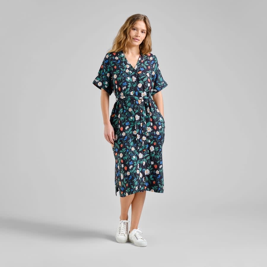 Dedicated Dedicated, Kallvik Strawberry Field, black, XS