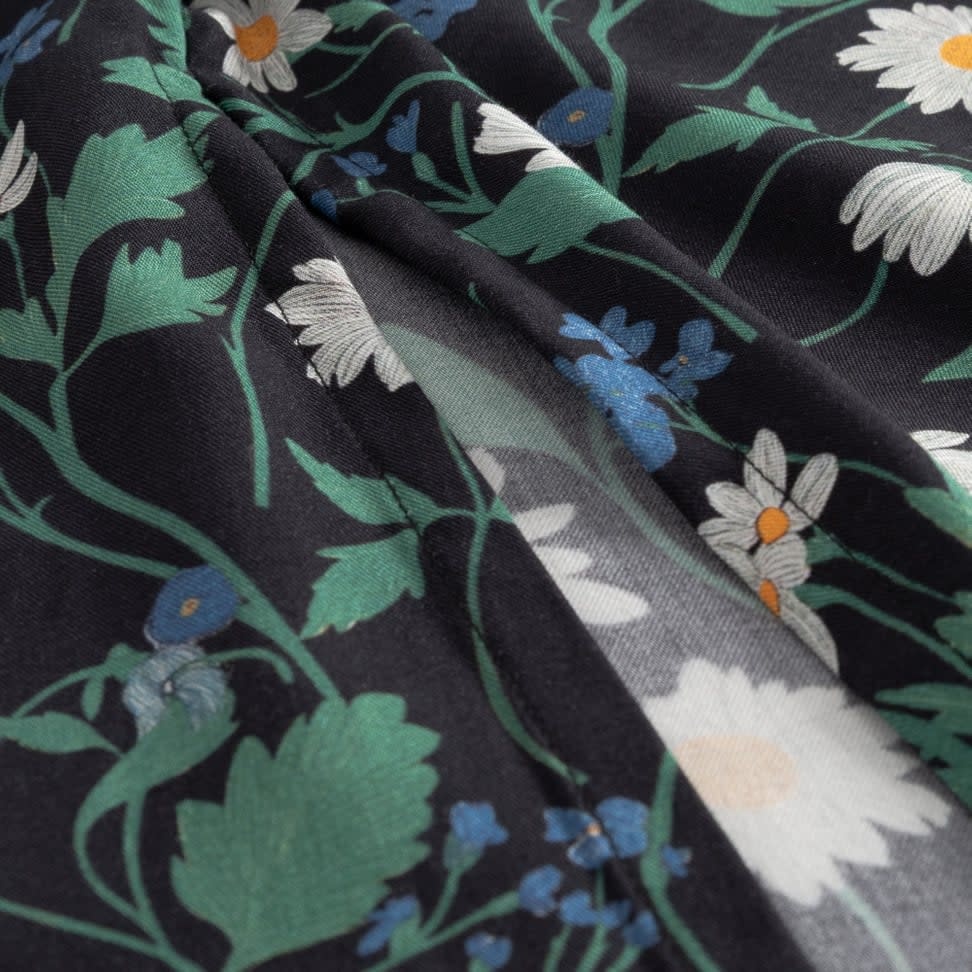 Dedicated Dedicated, Viken, Strawberry Field, black, L