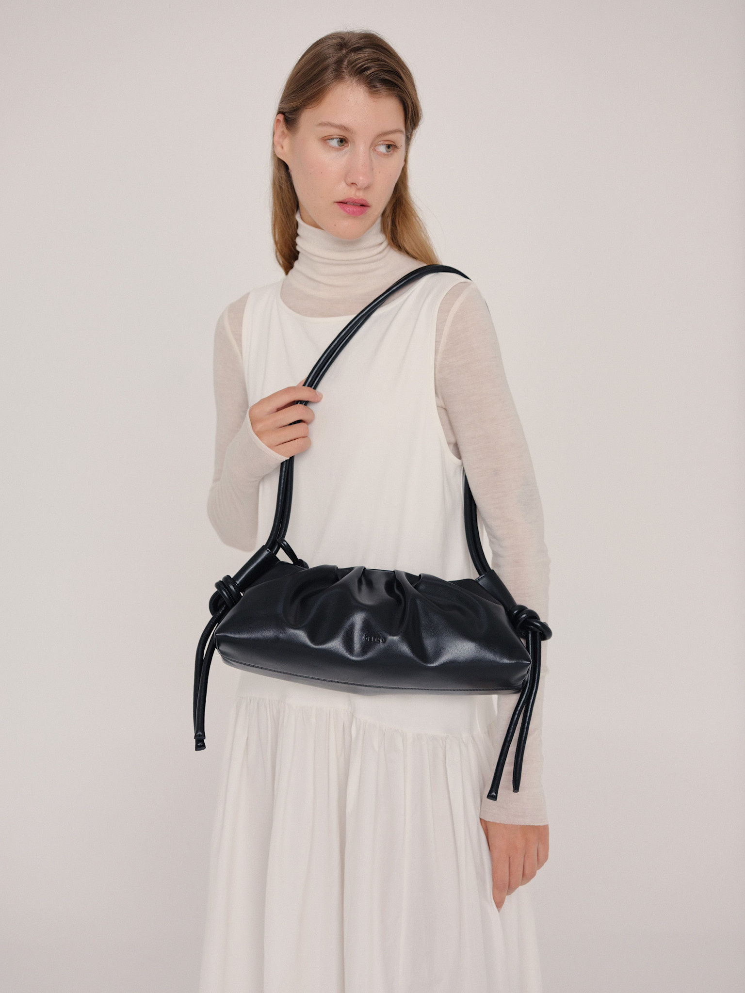 Ölend Ölend, Dumpling Bag, black