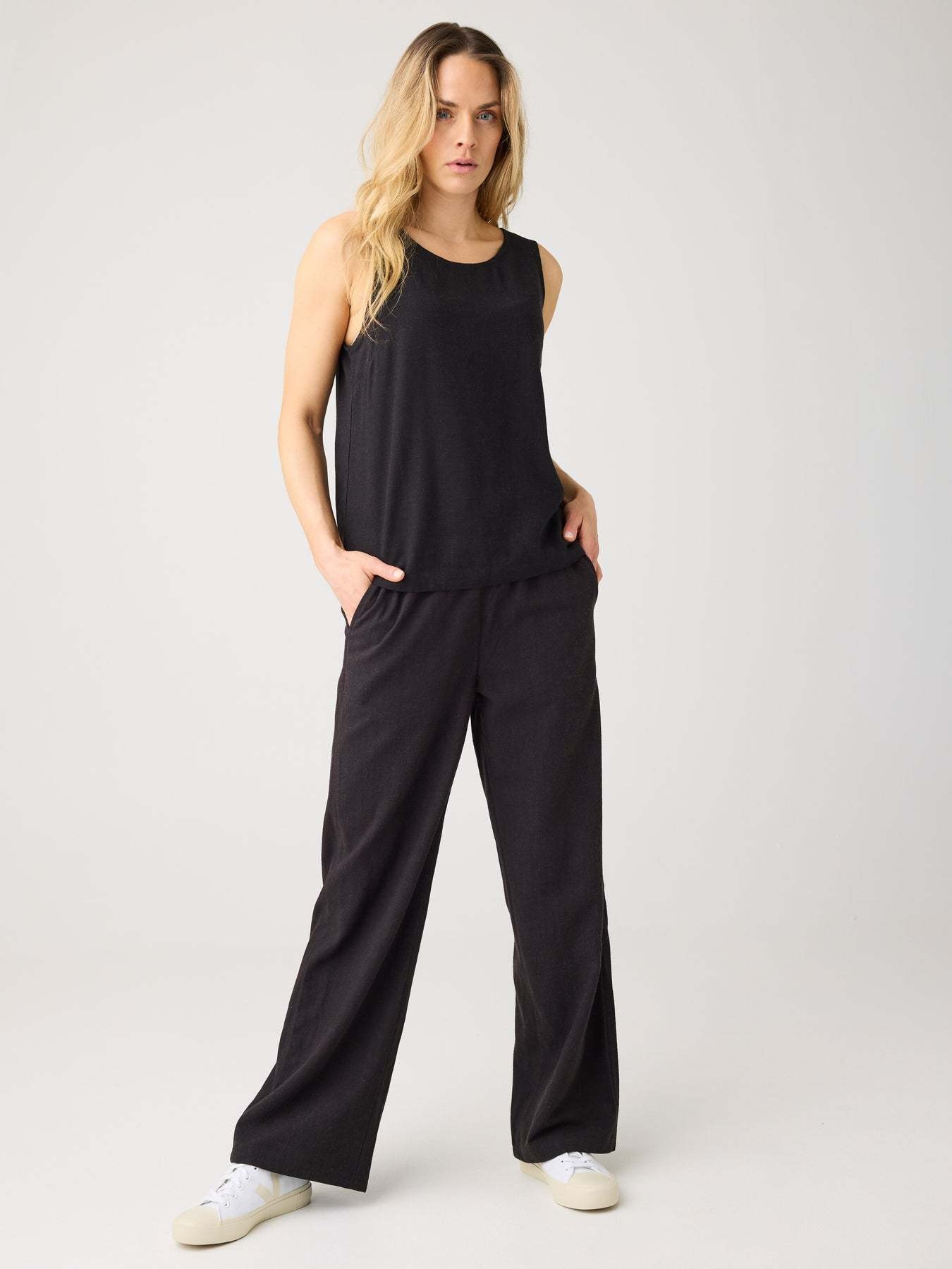 KnowledgeCotton Apparel KnowledgeCotton, Linen Blend Top, black jet, M