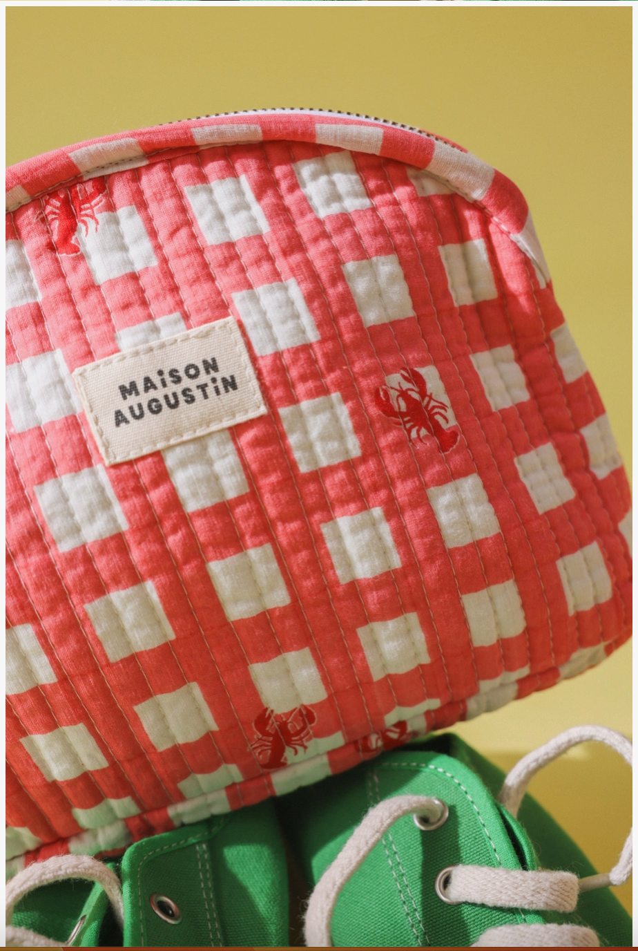 Maison Augustin Maison Augustin, Lobster Makeup Kit, pink