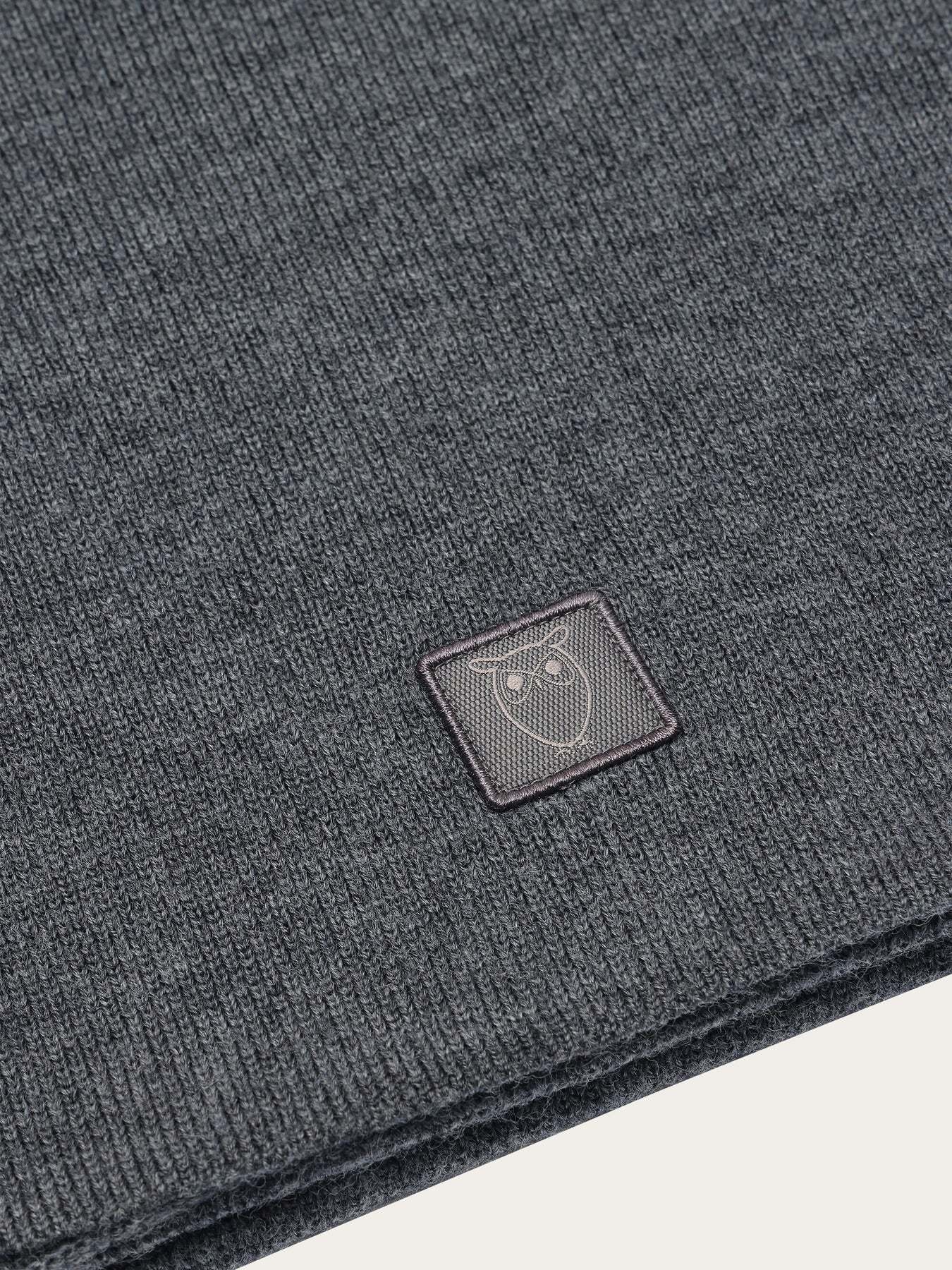 KnowledgeCotton Apparel KnowledgeCotton, Merino Badge Scarf, dark grey melange