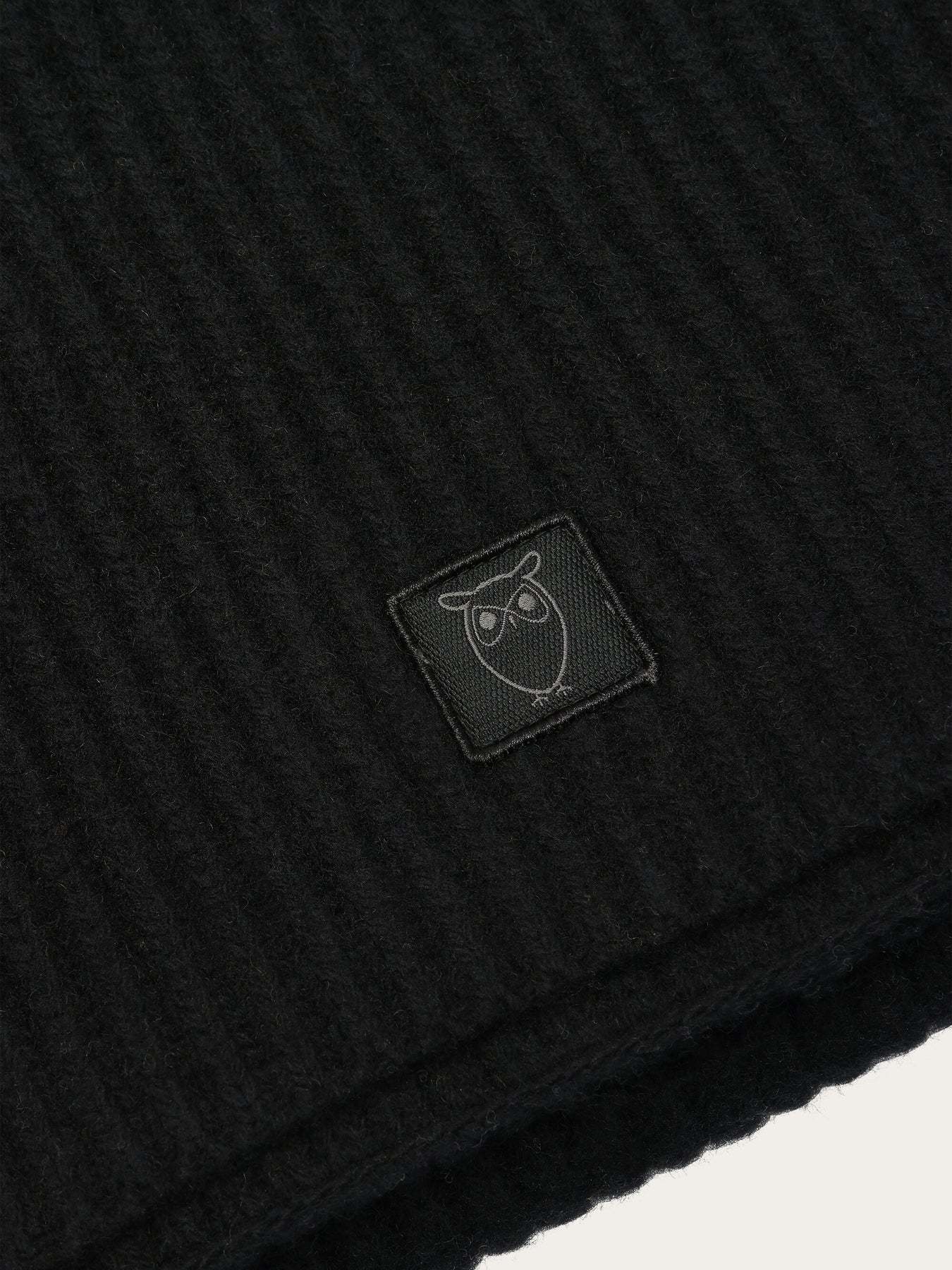KnowledgeCotton Apparel KnowledgeCotton, Merino Badge Scarf, black jet