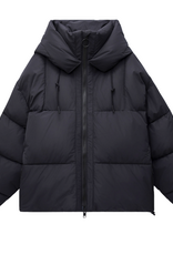 Embassy of Bricks and Logs Embassy of Bricks and Logs, Zonza Puffer, black, L
