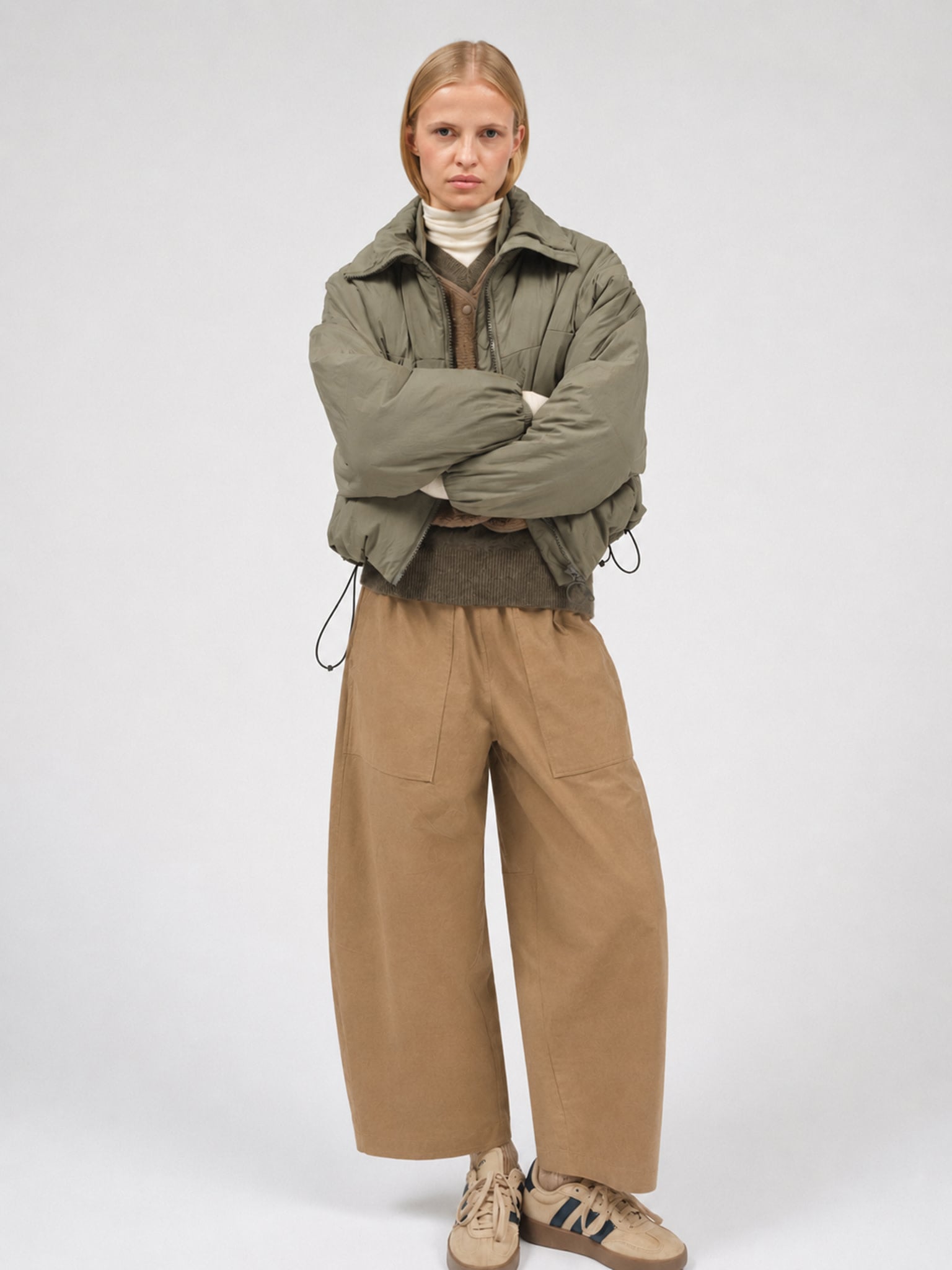 Embassy of Bricks and Logs Embassy of Bricks and Logs, Ida Light Weight, faded olive, L